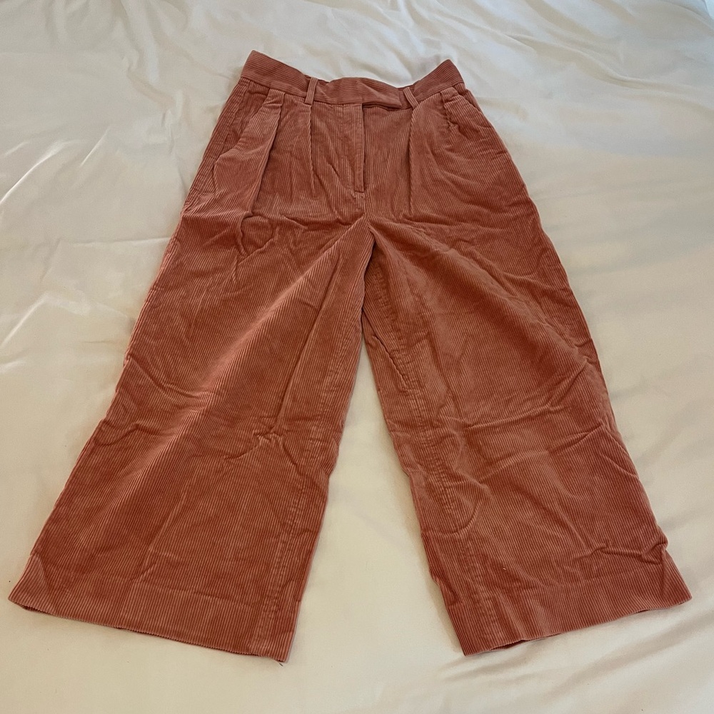 Pink cropped flared corduroy Banana Republic pants